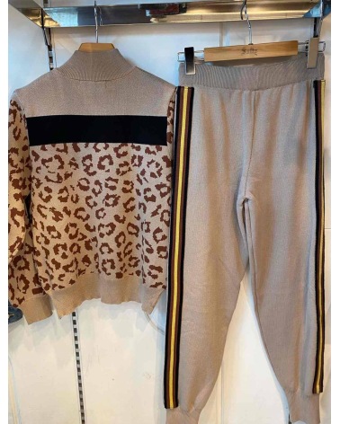 Freizeitanzug Softy Collection - Feinstrick - Hellbraun/Leo