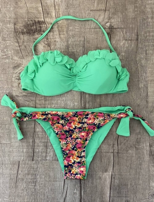 Bikini Rae - Flowers - Grün