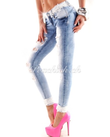 Jeans Realty